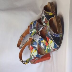 The Art Company Platform Sandles Size 39 (Reiki Cleansed And Infused)